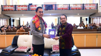 Kapolda Jambi Silaturahmi dengan Pengurus GBKP dan GKPS di Kota Jambi